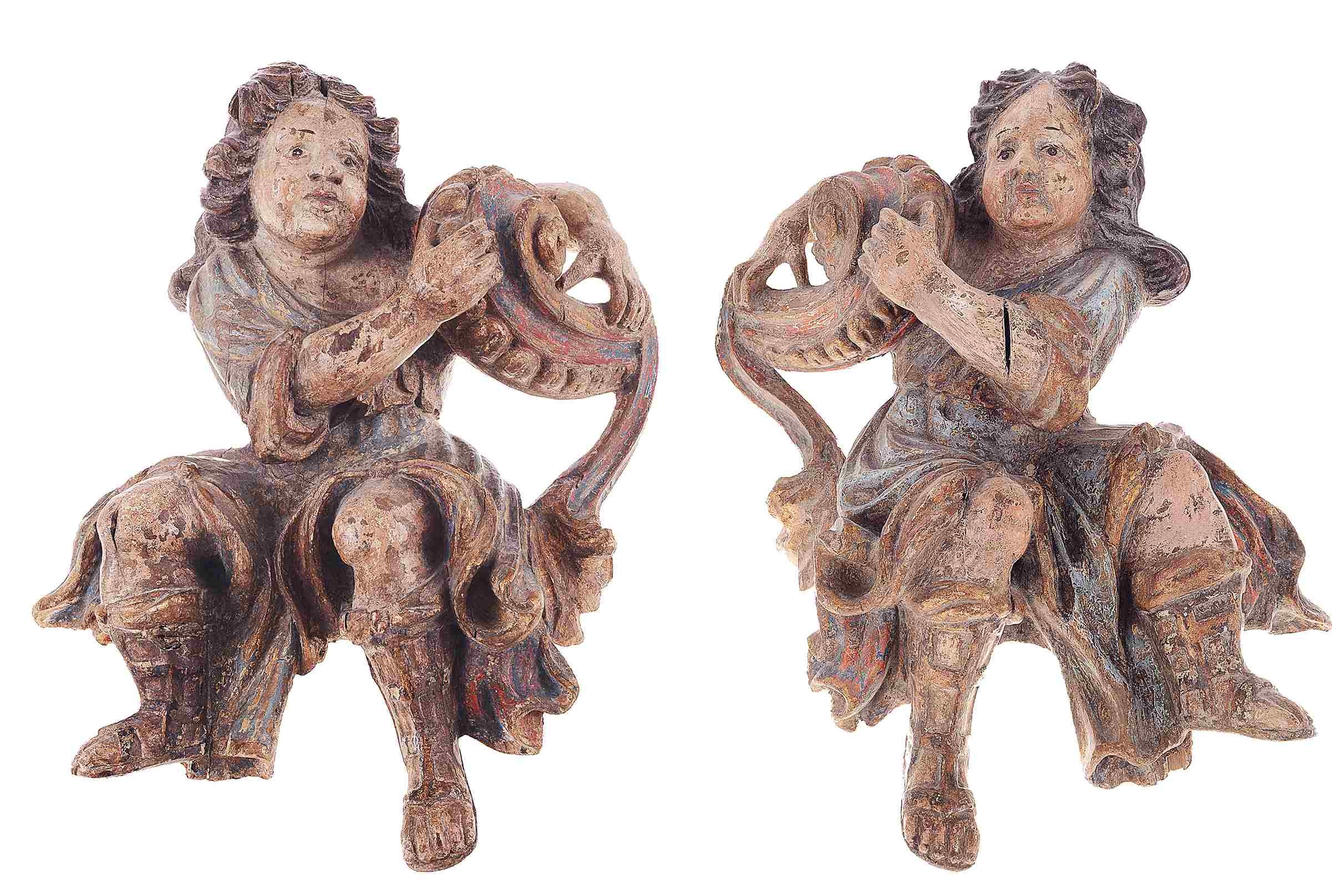 "Putti", duas esculturas (2)