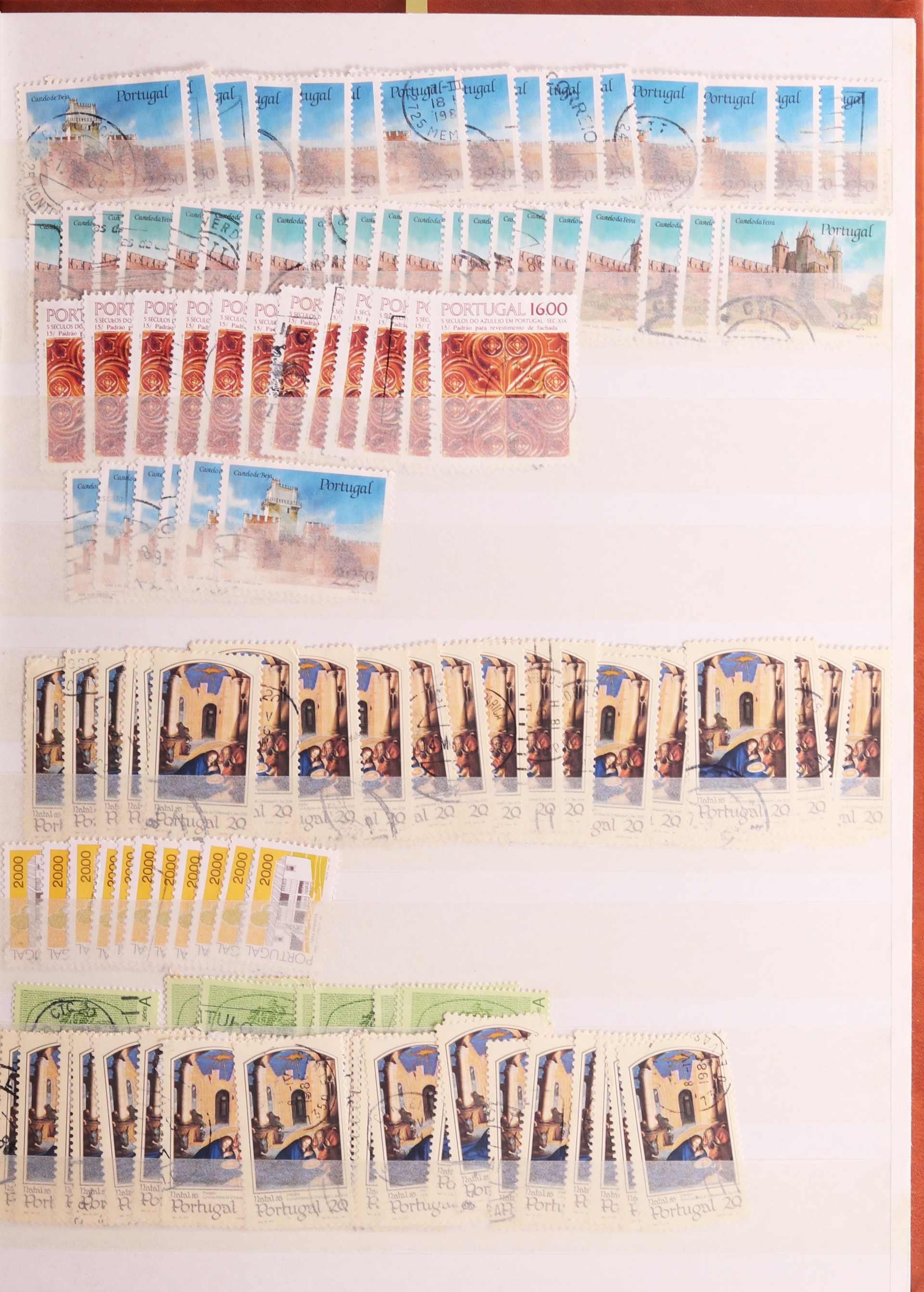 Grande coleção de mais de 1.600 selos de Portugal