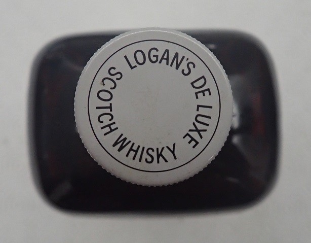 Whiskey Logan's Deluxe, Antigo