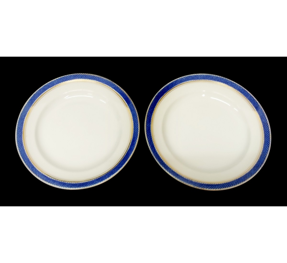 Par de pratos em porcelana inglesa (3)
