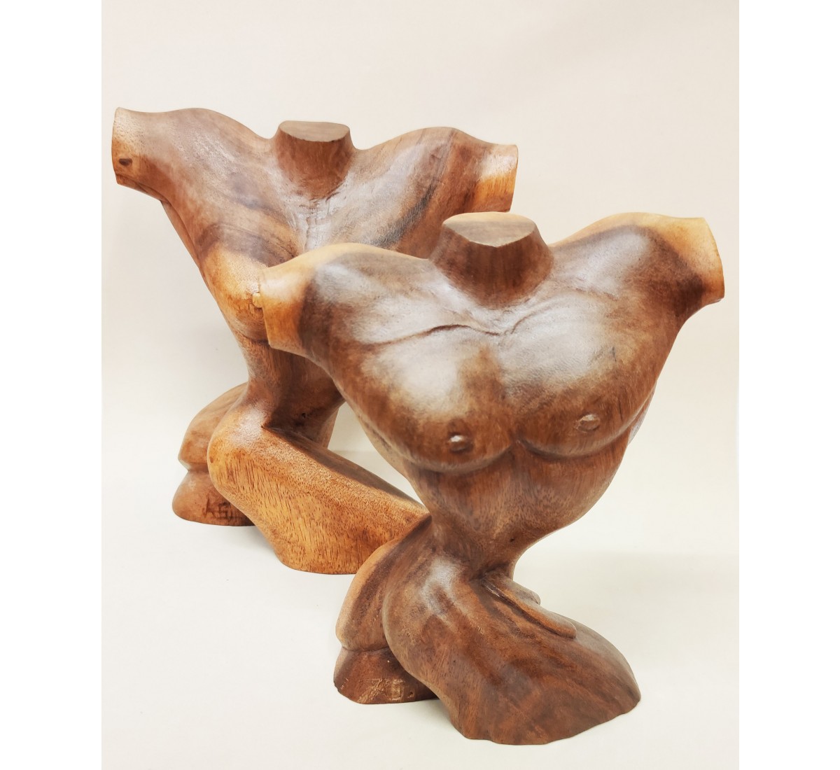 Par de torsos em madeira exótica (2)