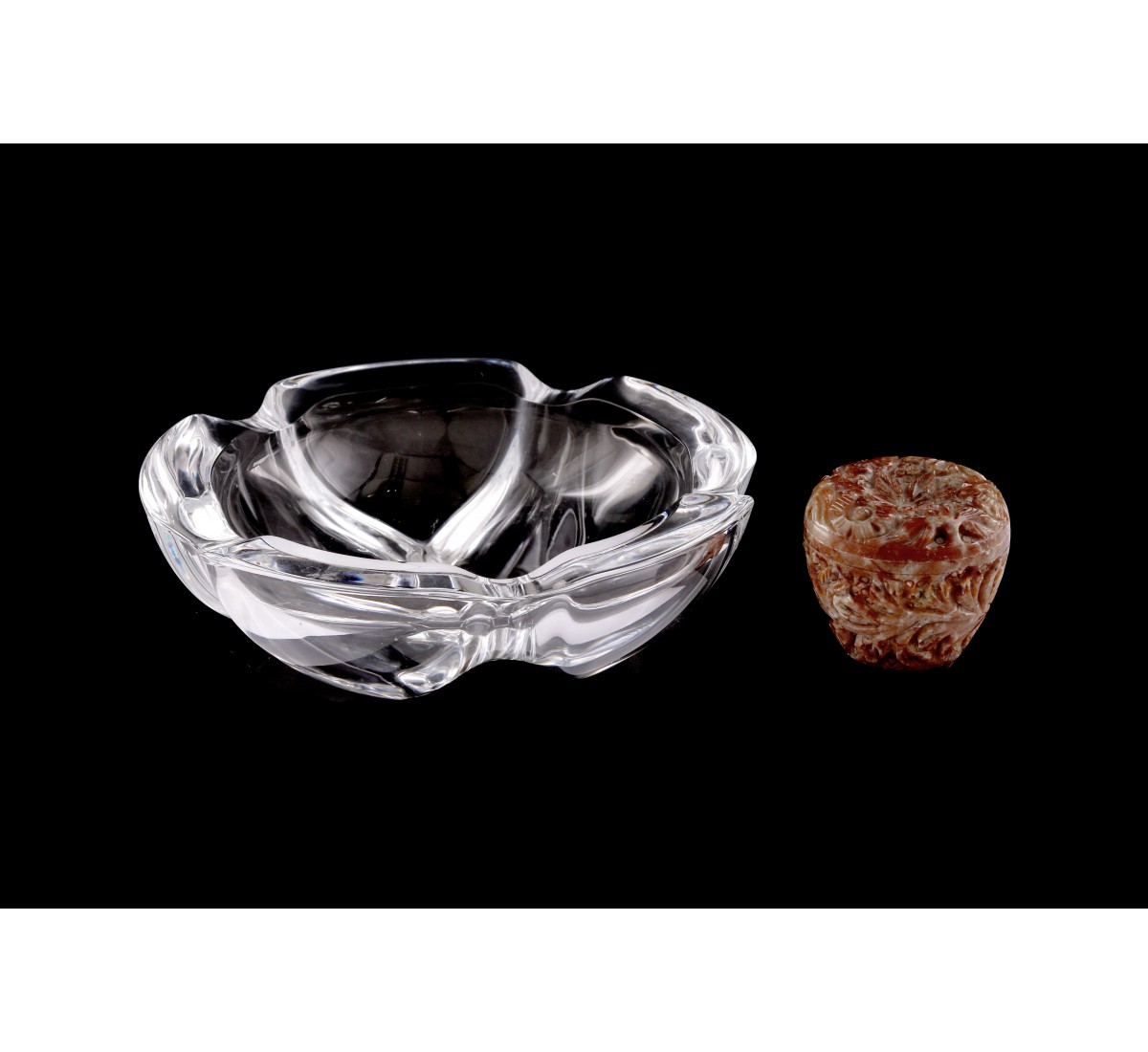 Taça em cristal e caixa em pedra dura (2)