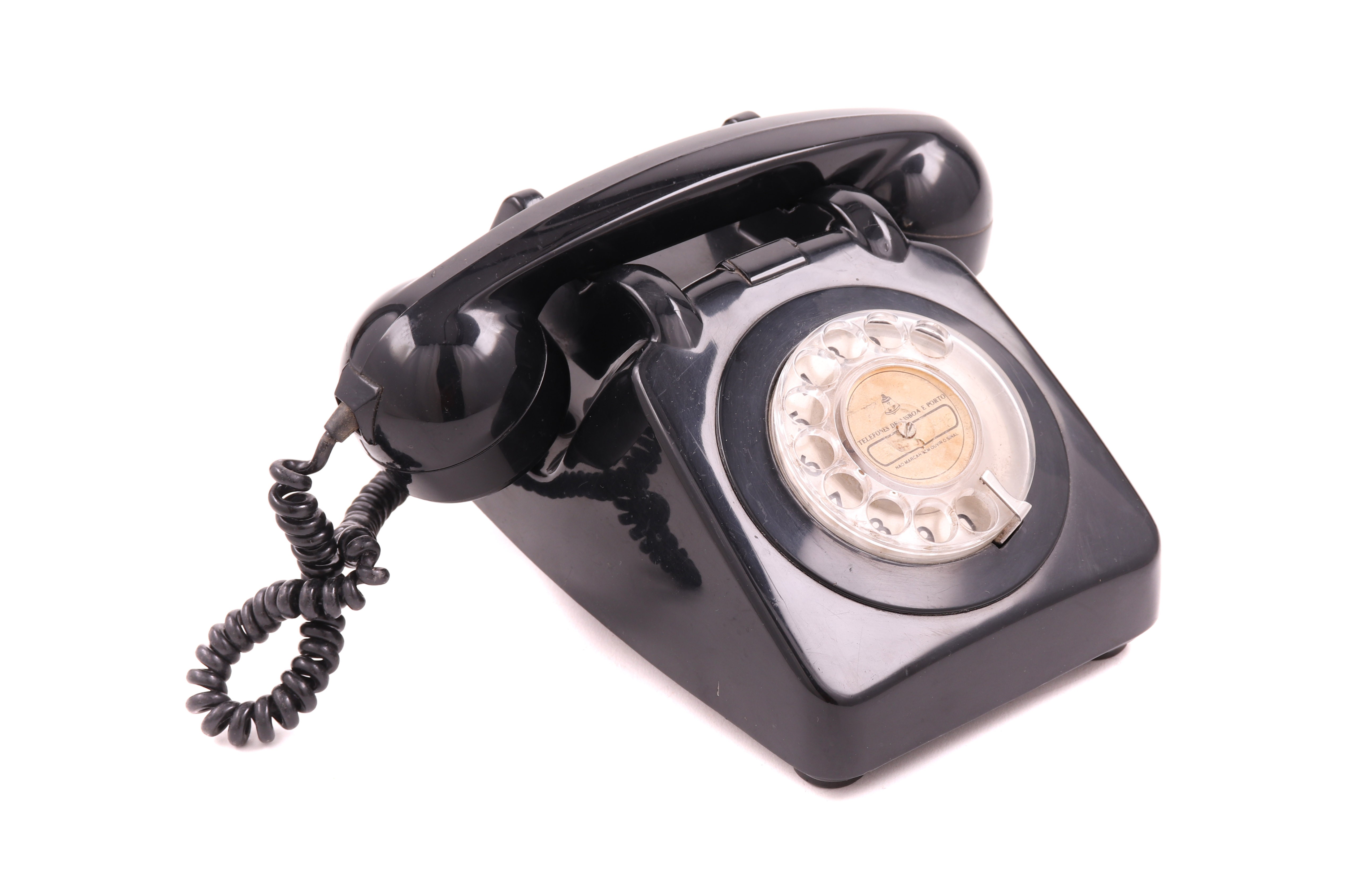 Telefone antigo em baquelite preta